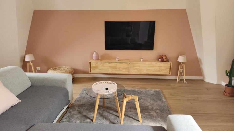 TV and multimedia, Living room