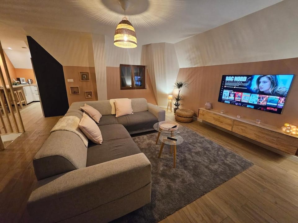 TV and multimedia, Living room