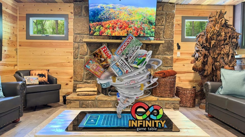 Sasquatch Encounter - Themed Arcade, Theater, Fire Place, FirePit House in Sevierville