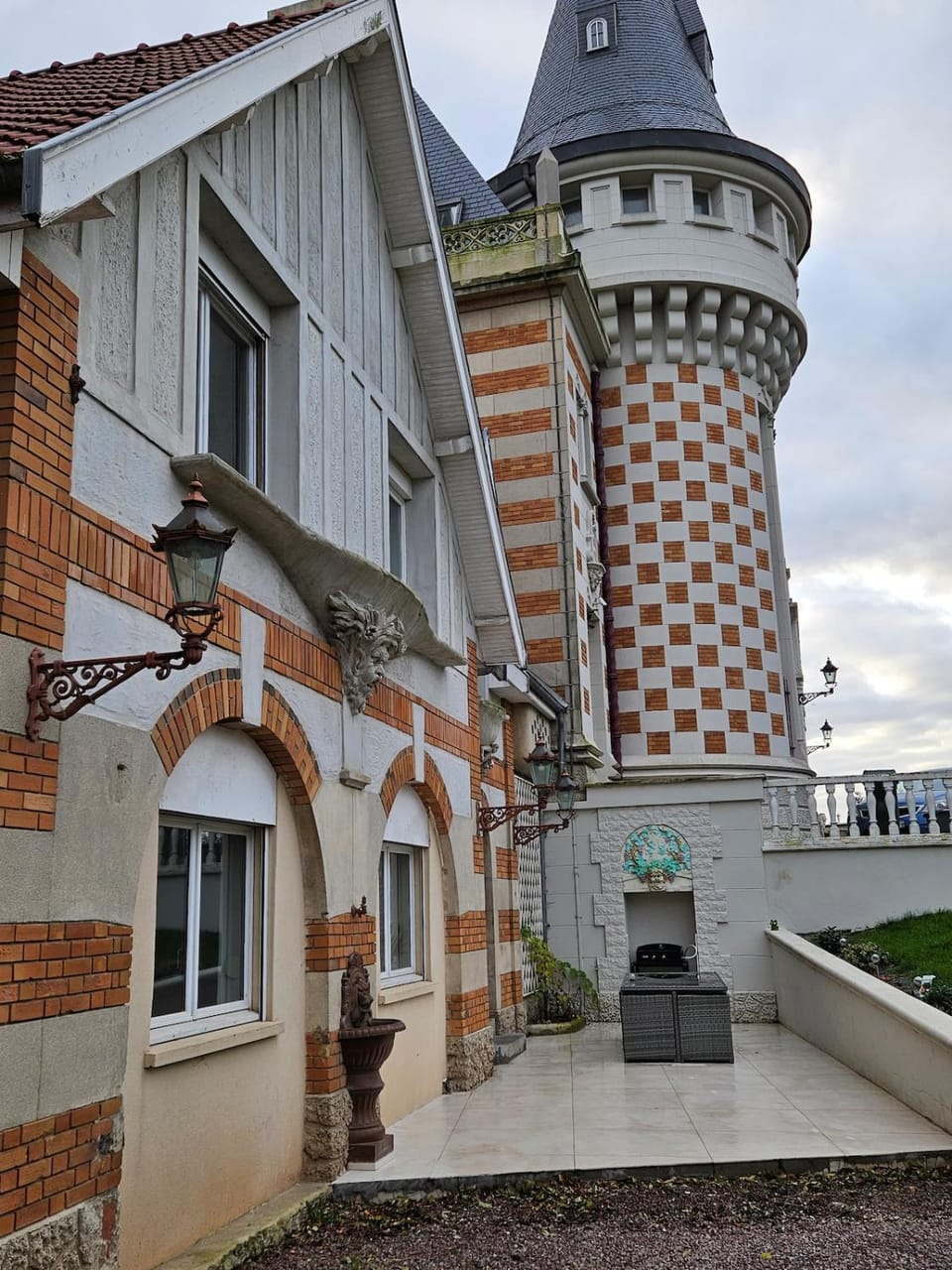 Property building, Patio