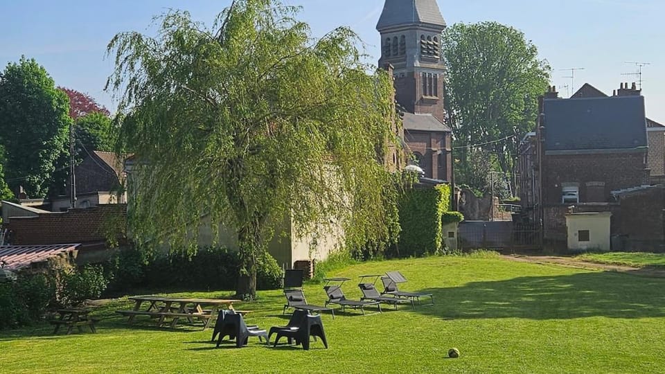 Garden, Garden view