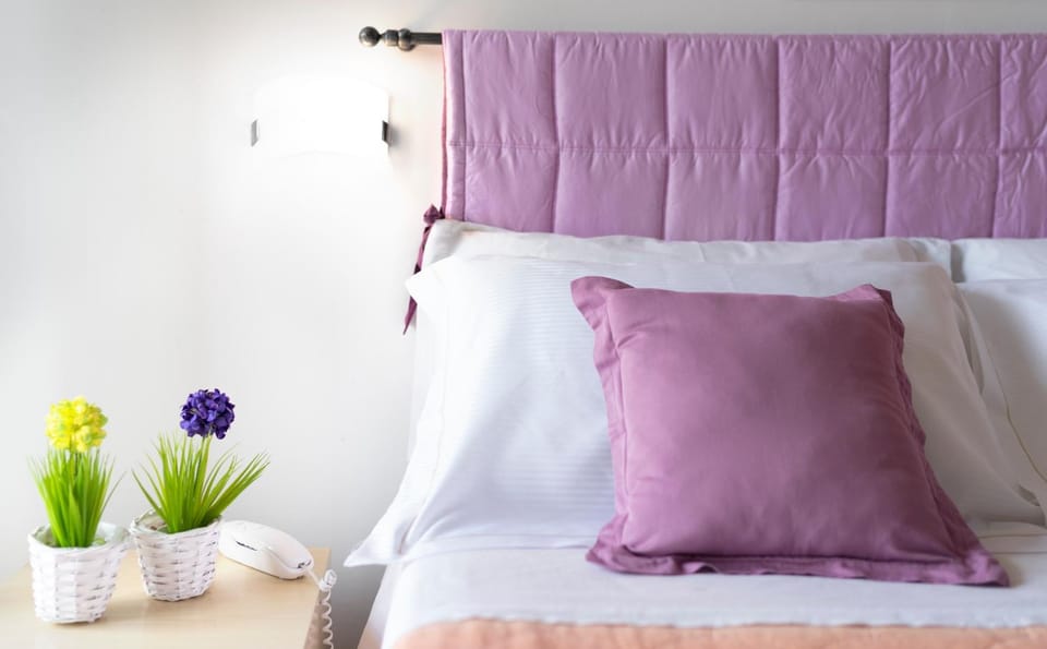 Bed, Decorative detail