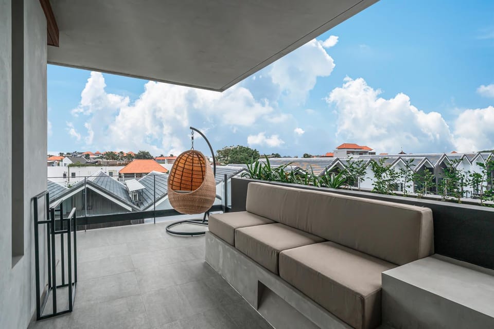 Patio, Day, View (from property/room), Balcony/Terrace, Seating area