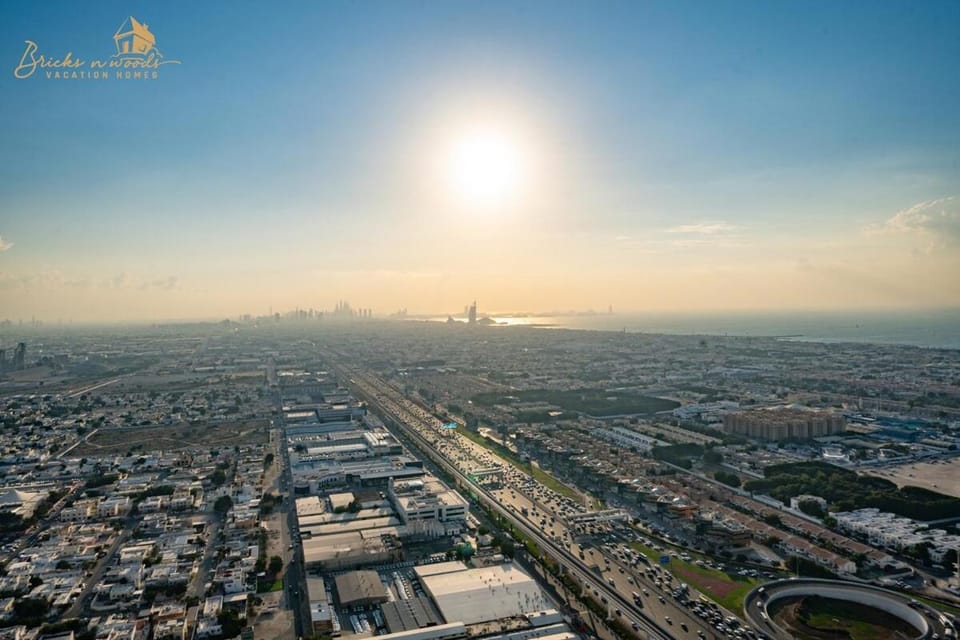 Luxury Sea View High Floor 3Bhk Apartment in Dubai
