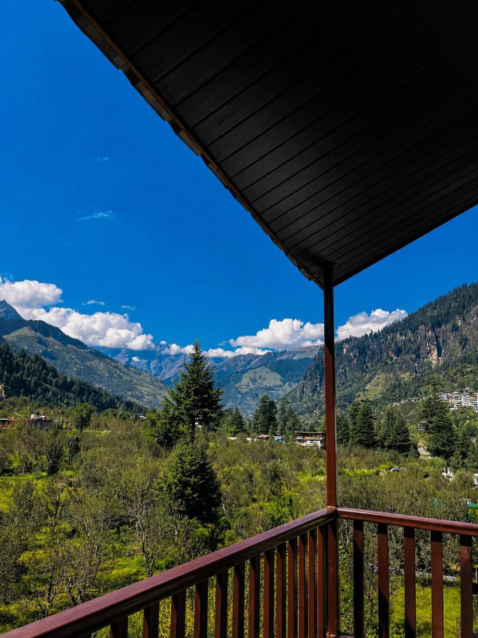 Spring, Day, Natural landscape, View (from property/room), Balcony/Terrace, Mountain view