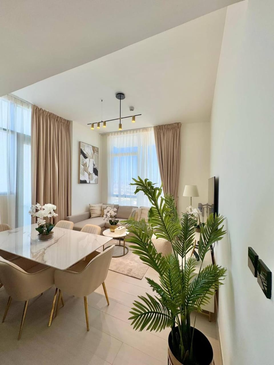 Elegant 2br Jvc Private Pool, Balcony & Parking Apartment in Dubai