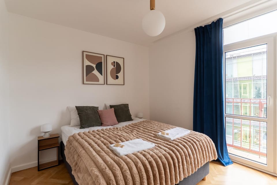 Warsaw Concierge Lipowa Apartment in Warsaw