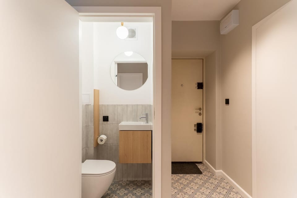 Warsaw Concierge Lipowa Apartment in Warsaw