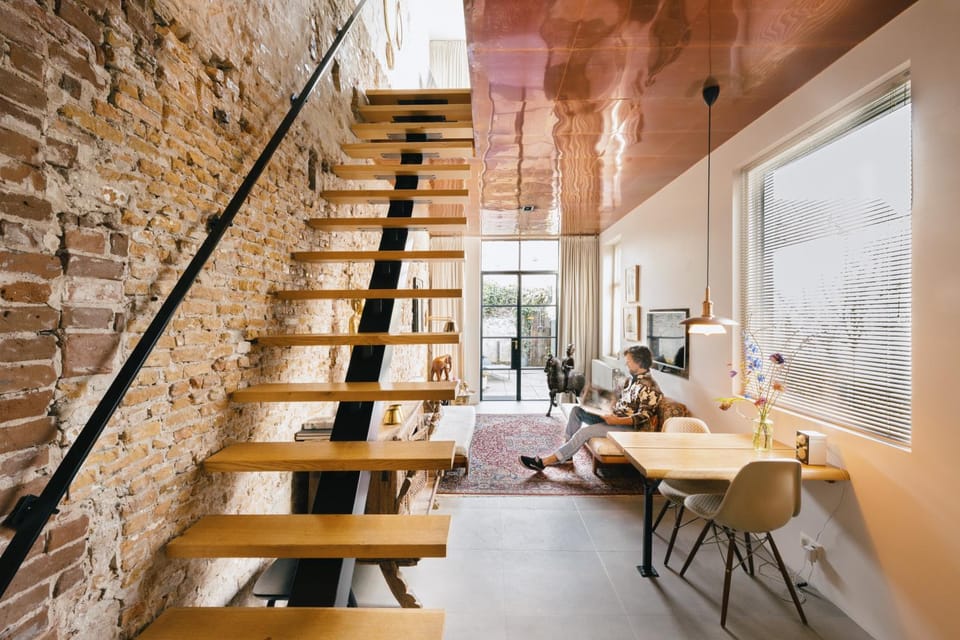 Garden, Living room, Seating area, Dining area