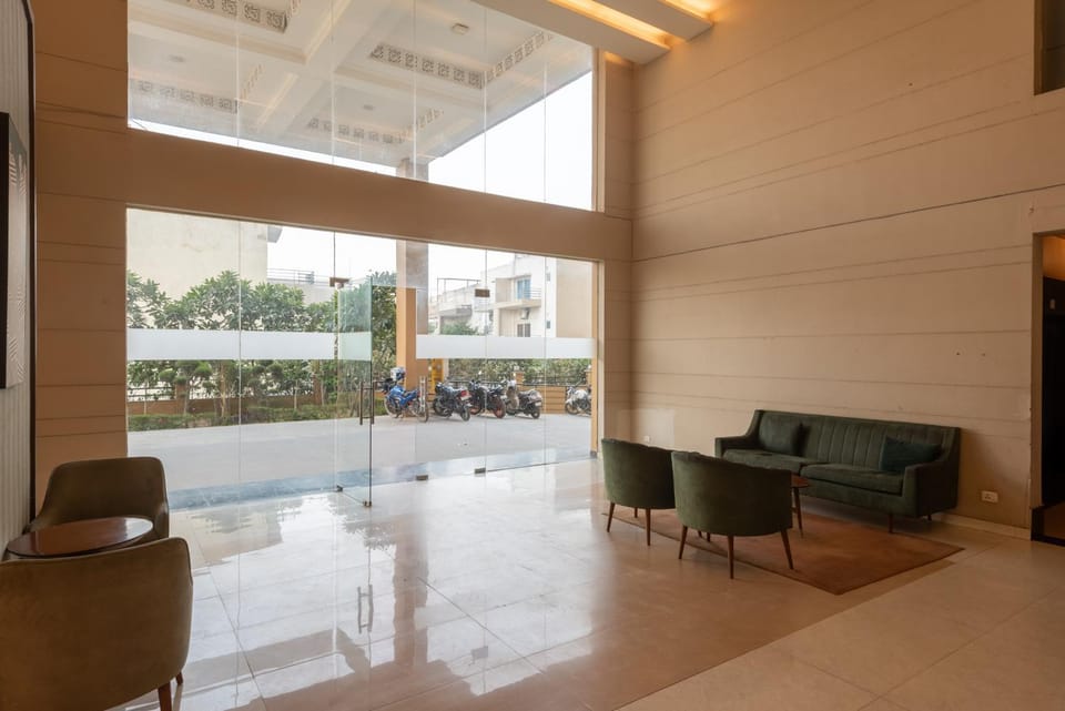 Facade/entrance, Seating area