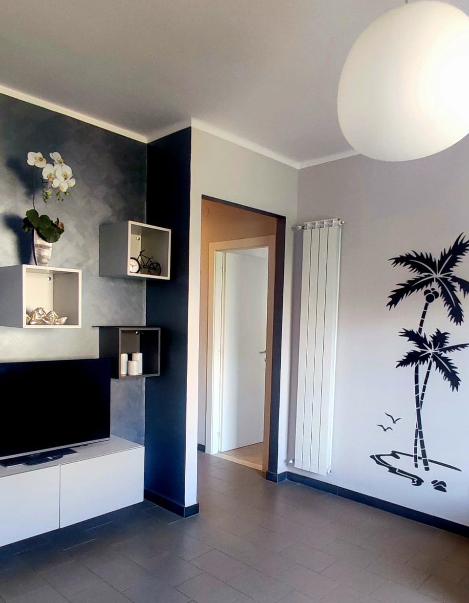 Communal lounge/ TV room