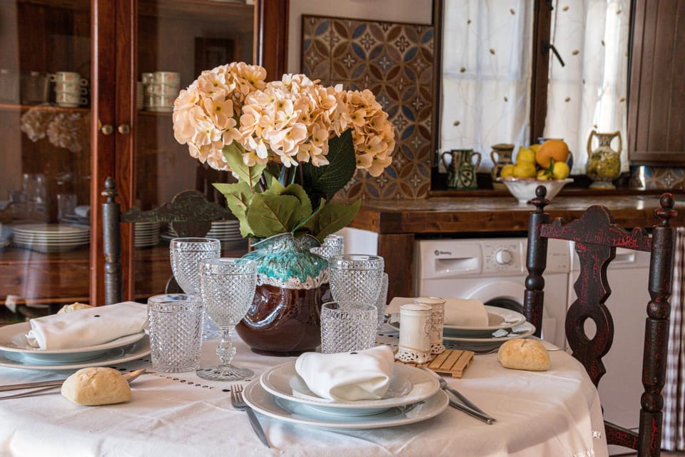 Casa JUANI COMILLAS House in Western coast of Cantabria