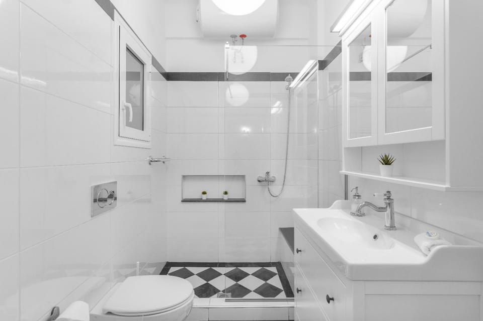Unique apartment next to Acropolis and metro Apartment in Athens