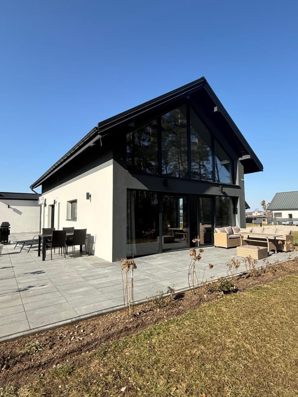 Property building, Day