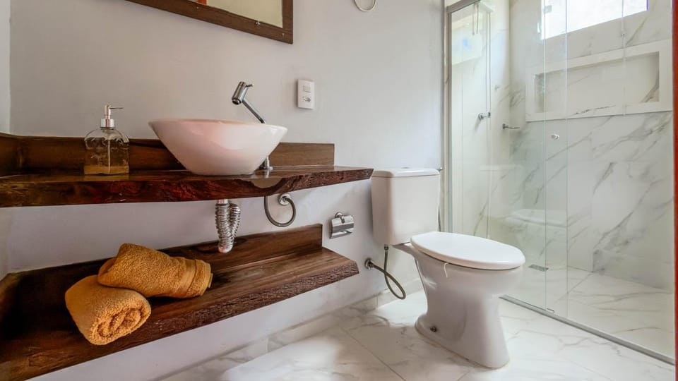 Shower, Bathroom, towels