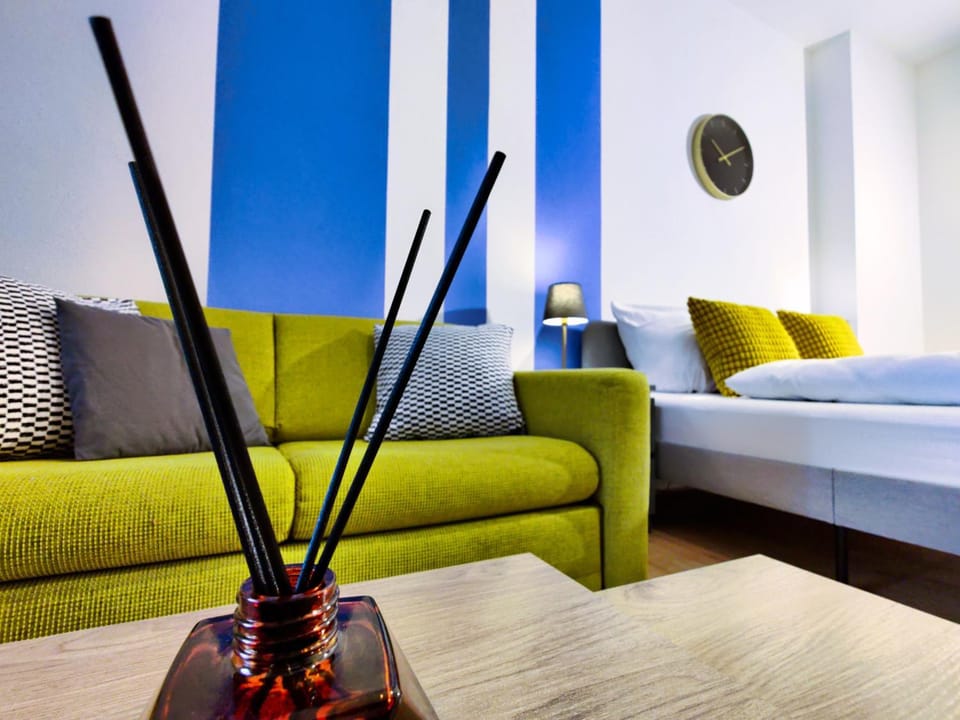 Bed, Living room, Photo of the whole room, Seating area, Bedroom