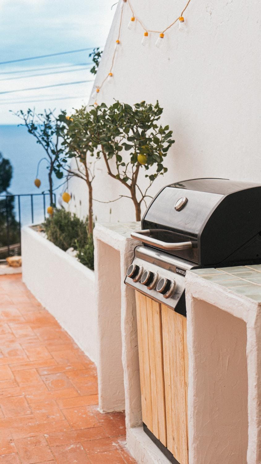 BBQ facilities, BBQ facilities