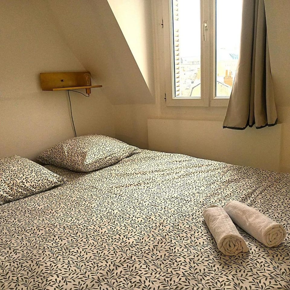 Le Perchoir des Prébendes - wifi - TV Apartment in Tours