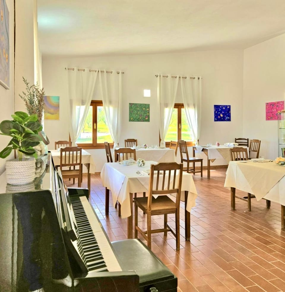 Living room, Banquet/Function facilities, Seating area