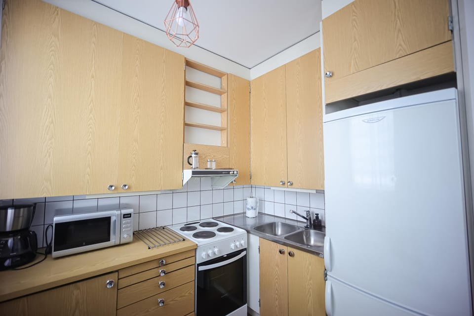 Kitchen or kitchenette, oven, stove