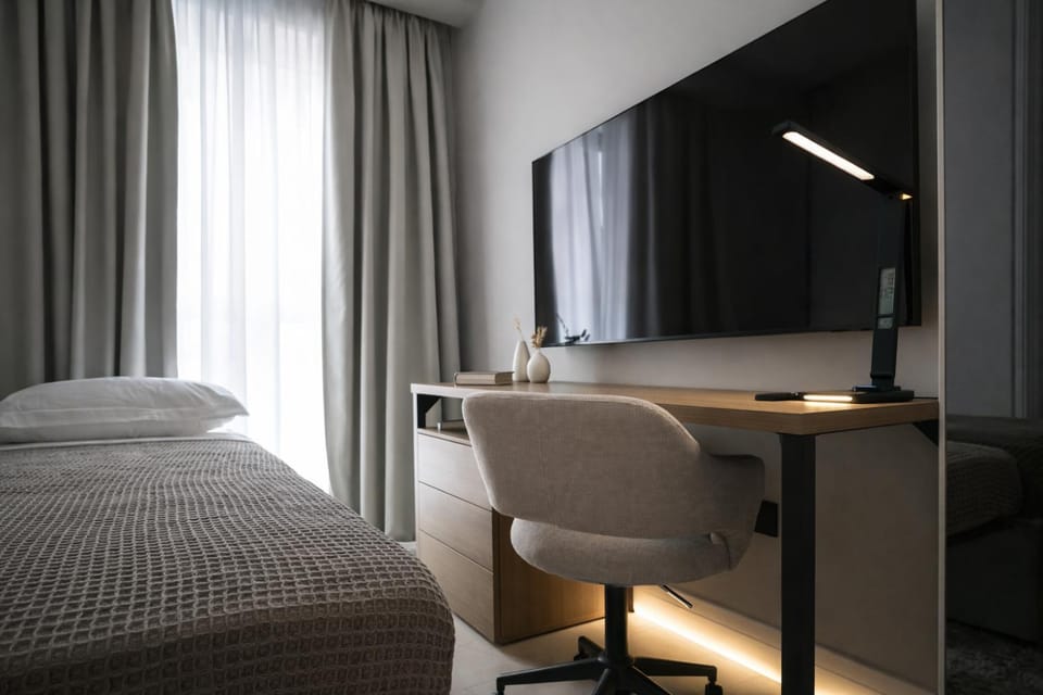 Bed, Bedroom