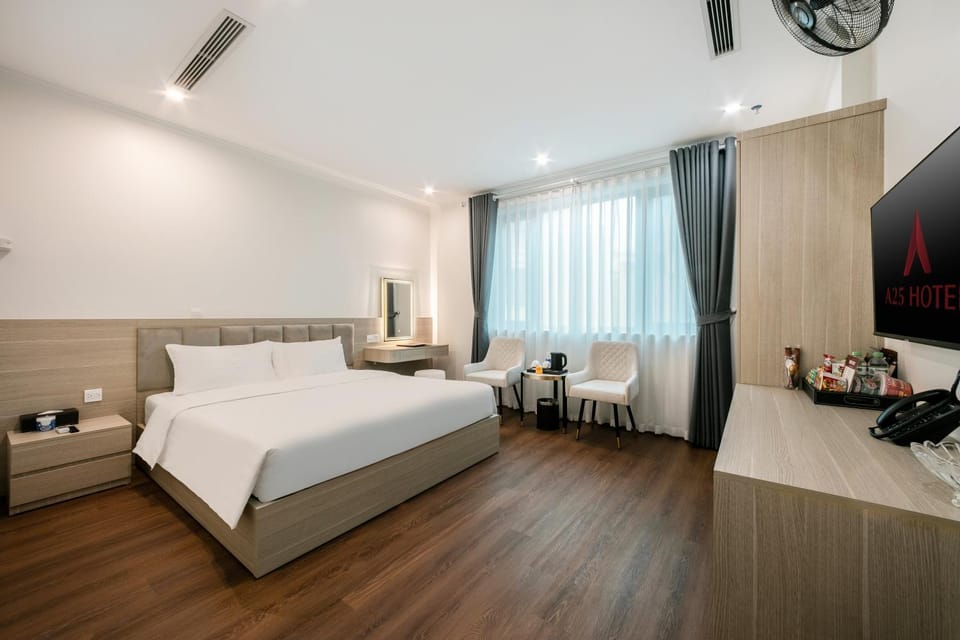 Photo of the whole room, Bedroom