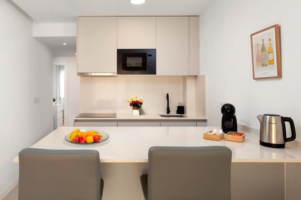 Sea View & Private Terrace in the Heart of Malaga! Apartment in Malaga