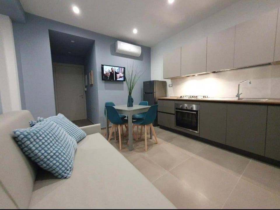 Playa-degli-Angeli-PONENTE Apartment in Gabicce Mare