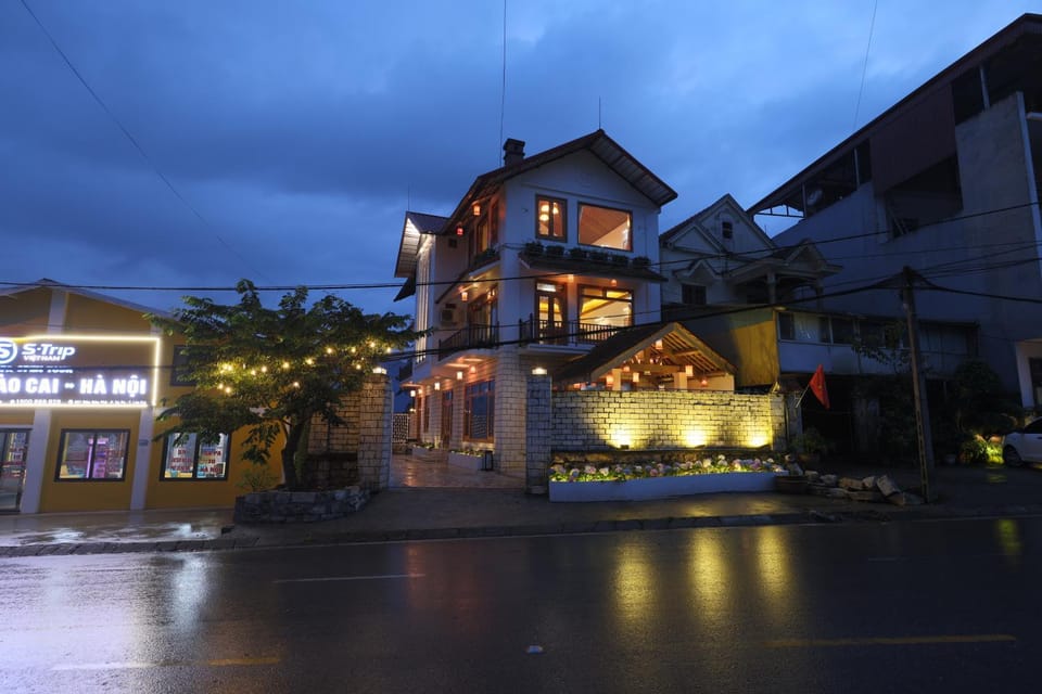 Property building, Night, Neighbourhood