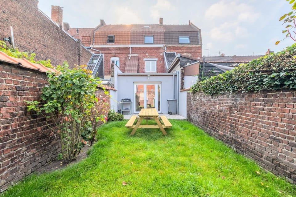 Maison 3 chambres avec jardin, proche métro Apartment in Hauts-de-France