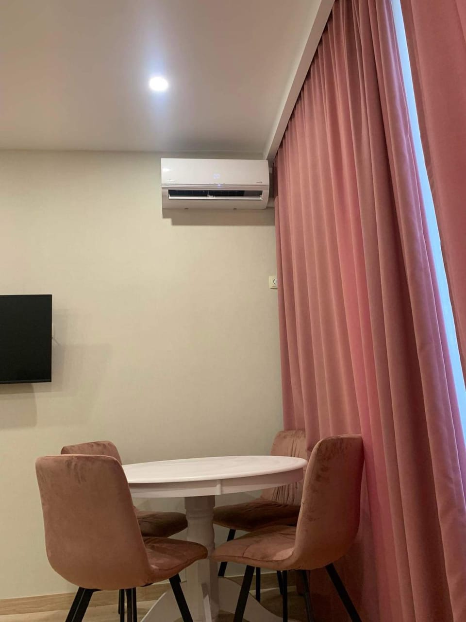 Квартира в Тбилиси Apartment in Tbilisi, Georgia