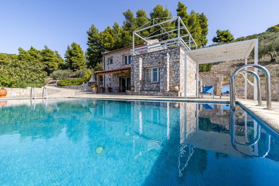 Property building, Pool view, Swimming pool, sunbed