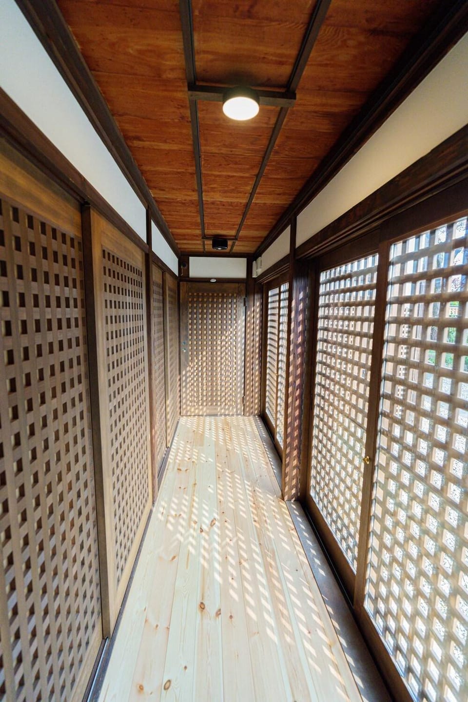 つるのこ縁屋 House in Japan