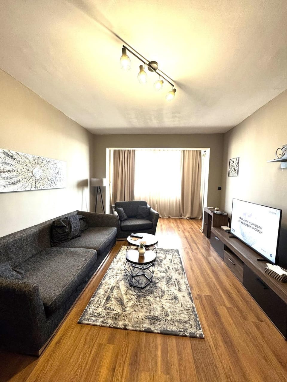 Communal lounge/ TV room, TV and multimedia, Living room, Seating area