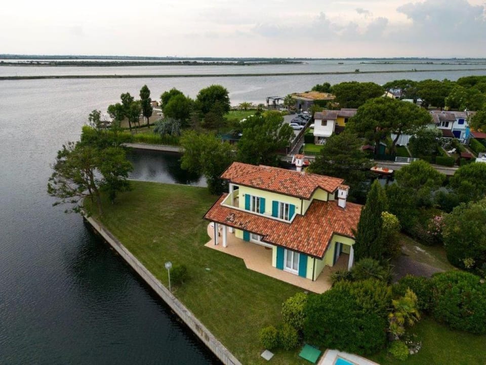 Chiara Villa in Isola Albarella