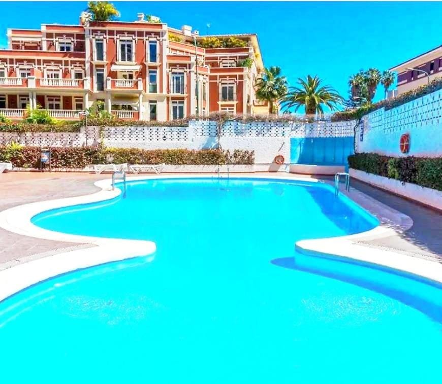Day, Pool view, Swimming pool