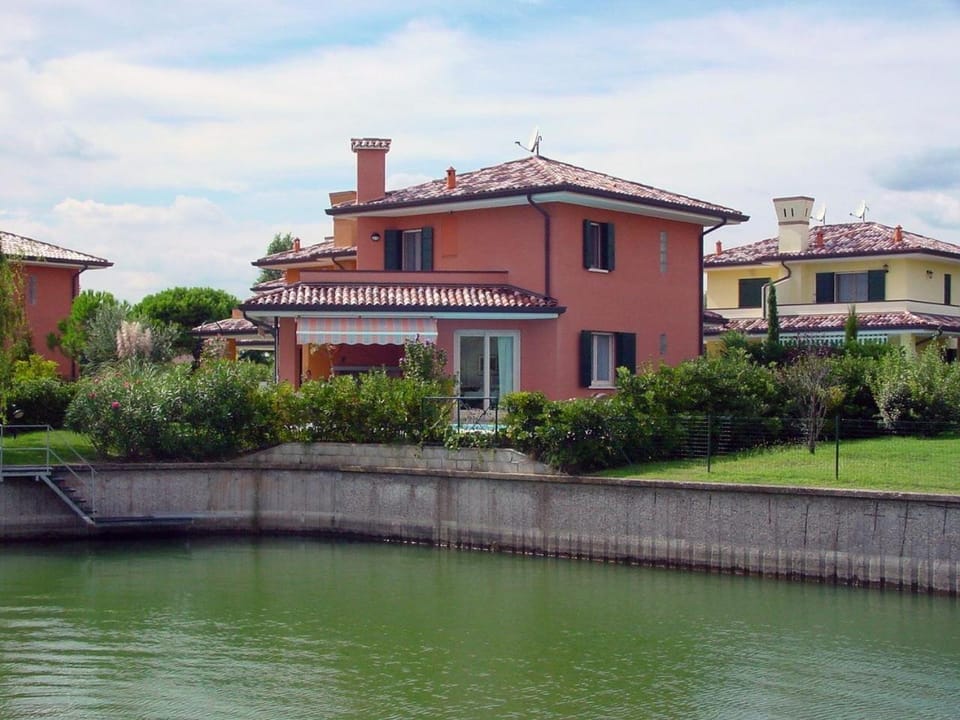 Allegra Villa in Isola Albarella