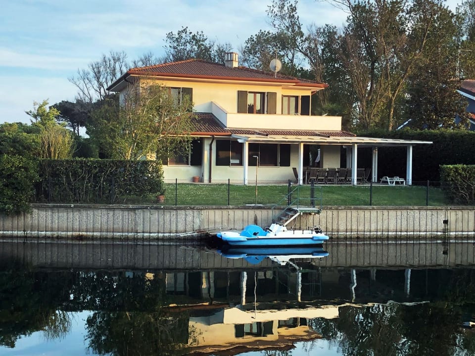 D Oro Villa in Isola Albarella