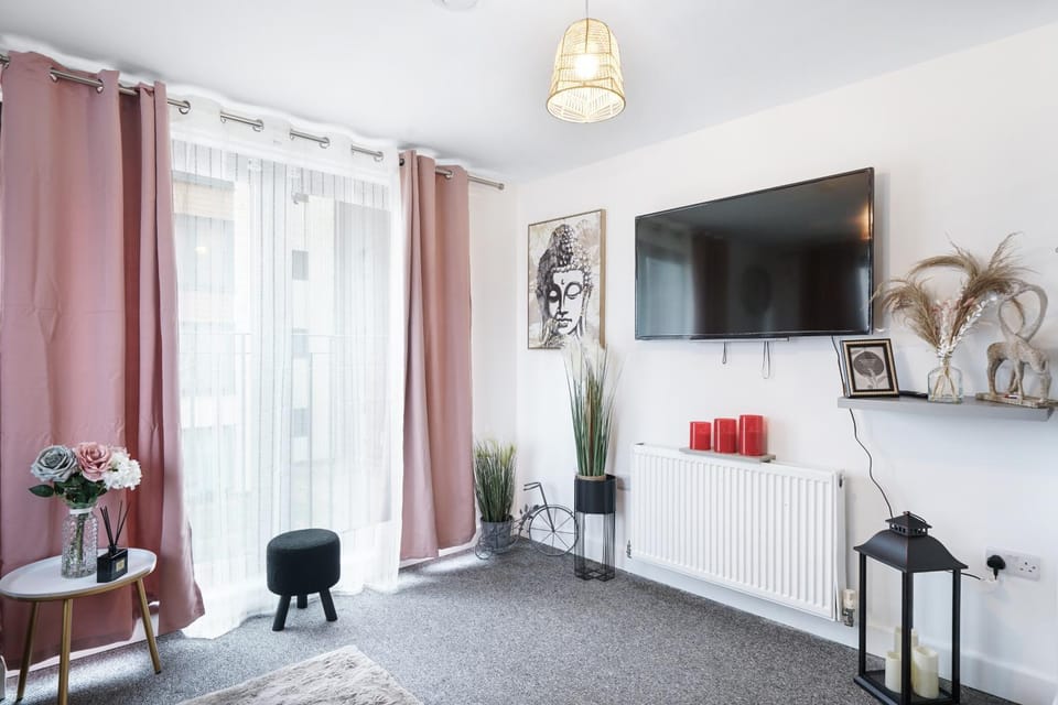 Affordable 1 & 2 Bed Apartments in Slough, Great Heathrow Location Apartment in Slough