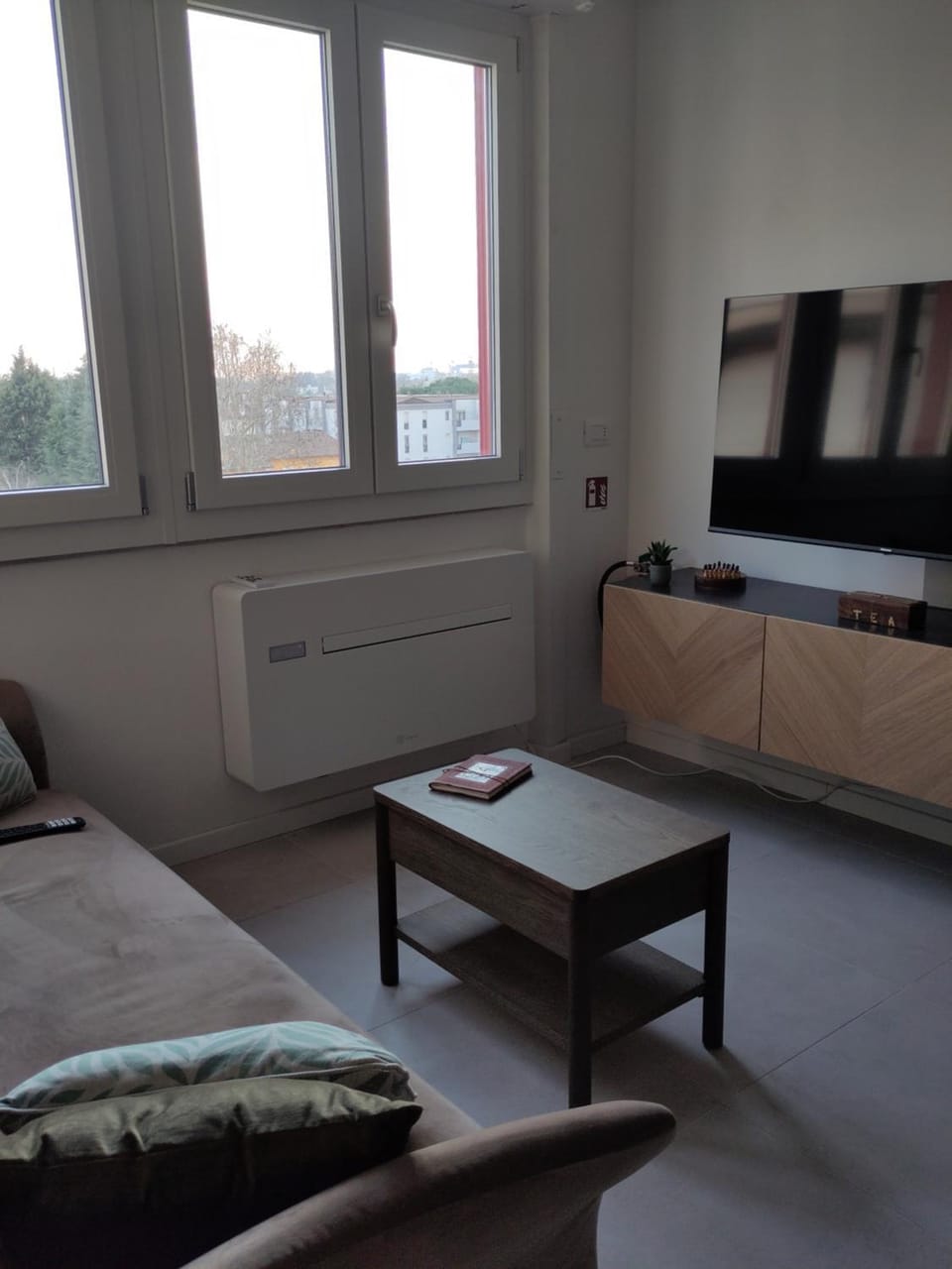 TV and multimedia, Seating area