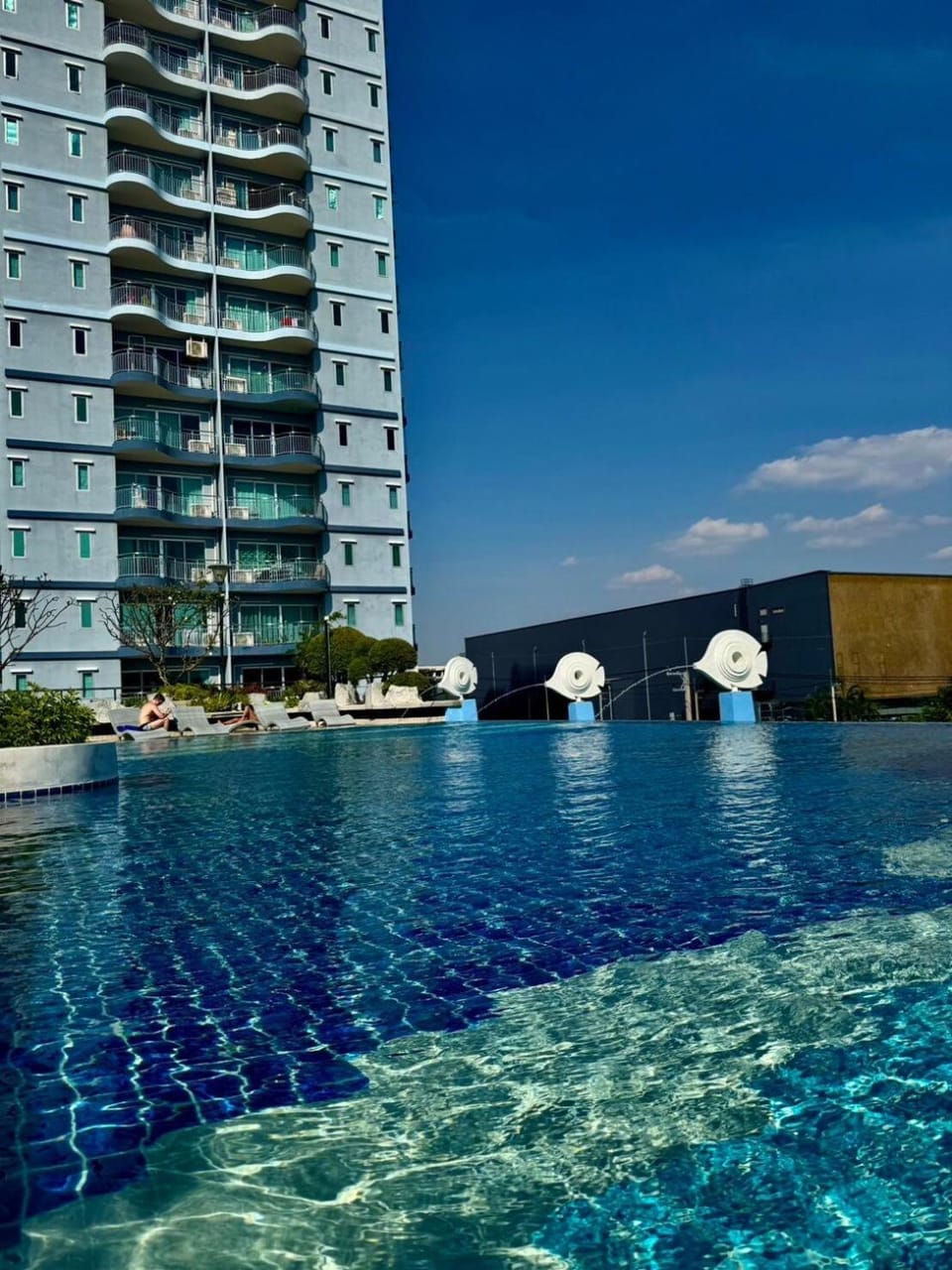 Property building, Swimming pool, Swimming pool