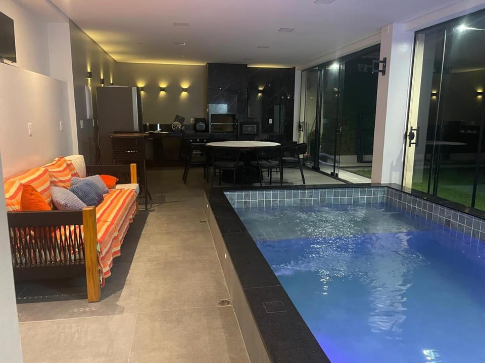 Property building, BBQ facilities, Swimming pool