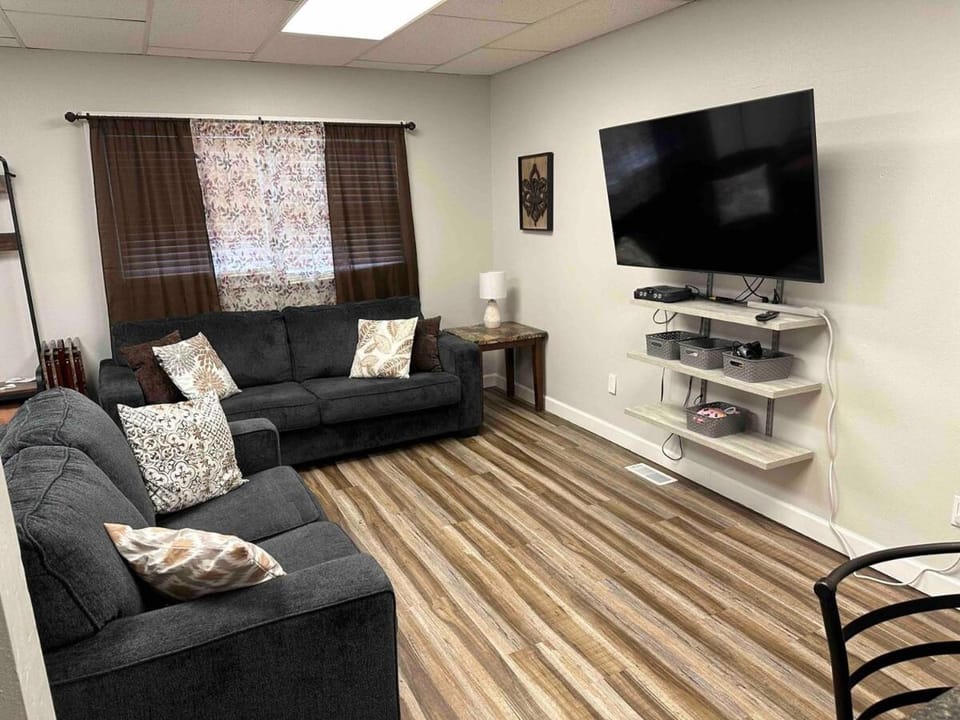 Cedar Rapids Getaway House in Cedar Rapids