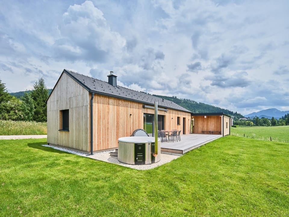 Property building, Natural landscape, Garden