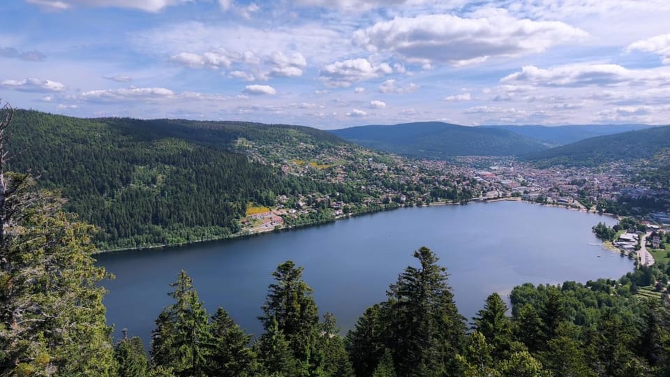 Nearby landmark, Natural landscape, Bird's eye view, Lake view, Mountain view