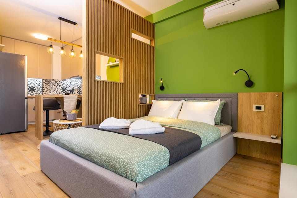 Bed, air conditioner