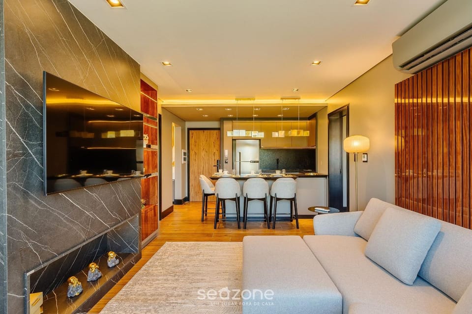 TV and multimedia, Living room, Dining area