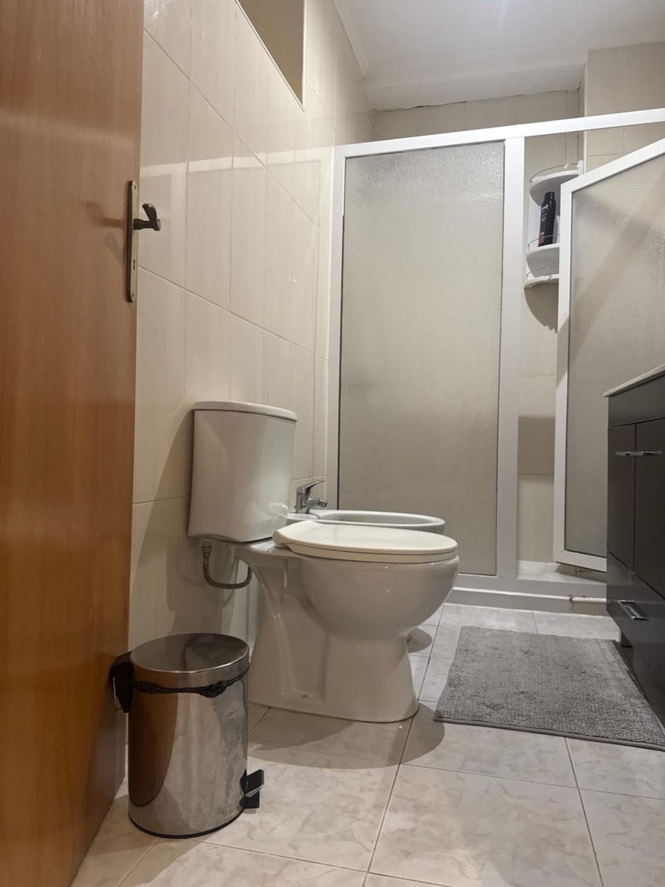 Quarto Bica Central Vacation rental in Lisbon