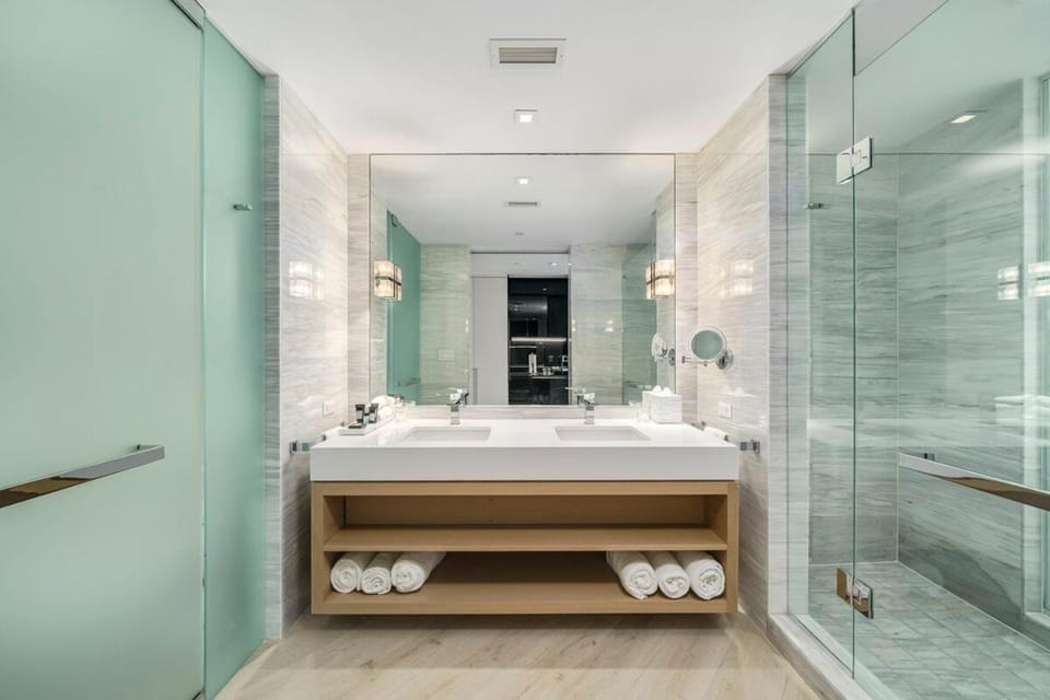South Beach Studio #302 Apartment in South Beach Miami