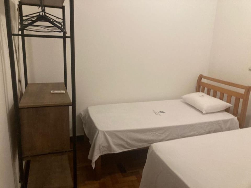 Leme Apartamento 1 quadra da Praia Apartment in Rio de Janeiro